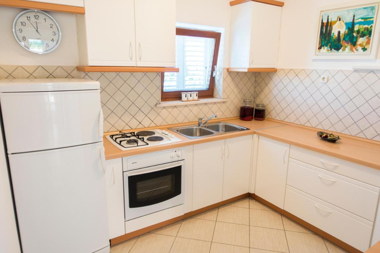 Zupa Dubrovacka 3*
